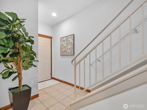 18410 36th Avenue W C, Lynnwood WA 98037