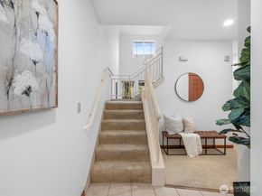 18410 36th Avenue W C, Lynnwood WA 98037