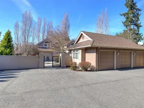 13730 Main Street, Bellevue WA 98005