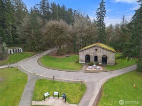 7350 E Raintree Lane, Port Orchard WA 98366