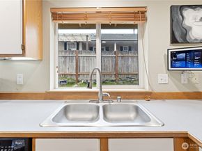 7350 E Raintree Lane, Port Orchard WA 98366