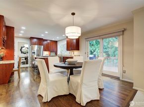 1845 230th Avenue NE, Sammamish WA 98074