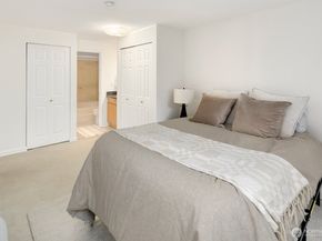 5901 Phinney Avenue N 106, Seattle WA 98103