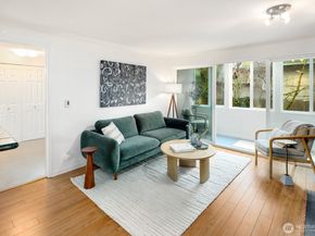 5901 Phinney Avenue N 106, Seattle WA 98103