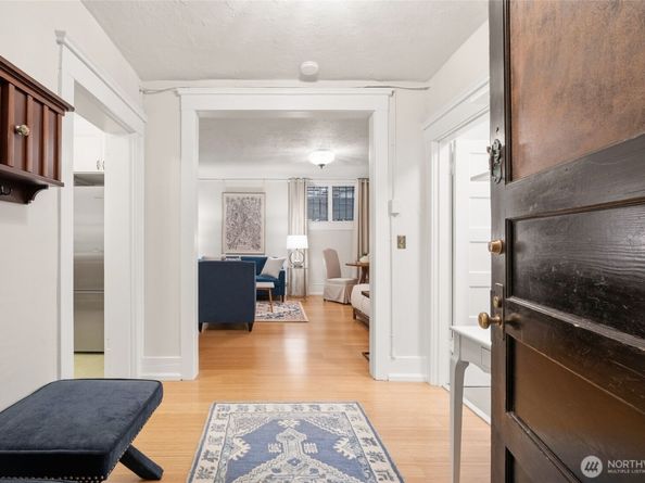 1732 15th Avenue 3, Seattle WA 98122