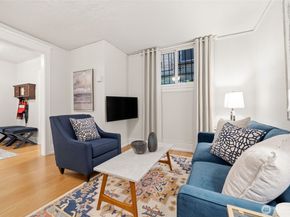 1732 15th Avenue 3, Seattle WA 98122
