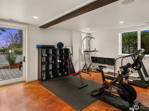 1400 Olympic Way W, Seattle WA 98119