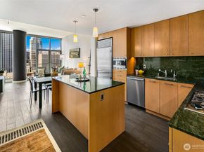 909 5th Avenue 2002, Seattle WA 98164