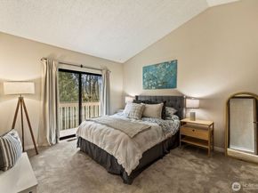 16014 Village Green Drive SE C, Mill Creek WA 98012