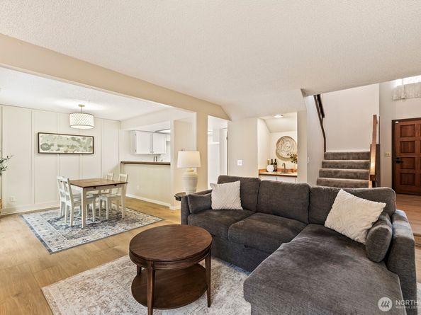 16014 Village Green Drive SE C, Mill Creek WA 98012