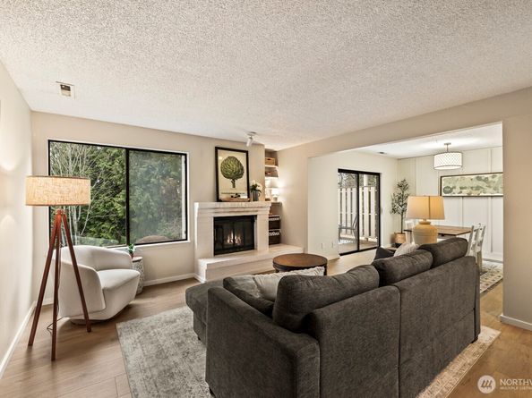 16014 Village Green Drive SE C, Mill Creek WA 98012