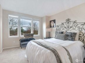 2680 139th Avenue SE 40, Bellevue WA 98005