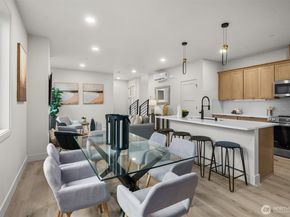 10829 104th Avenue NE, Kirkland WA 98033