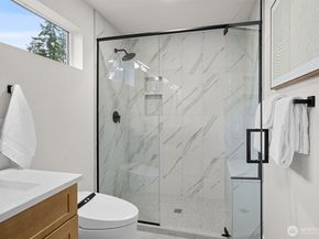 10829 104th Avenue NE, Kirkland WA 98033