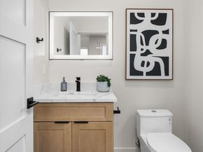 10829 104th Avenue NE, Kirkland WA 98033