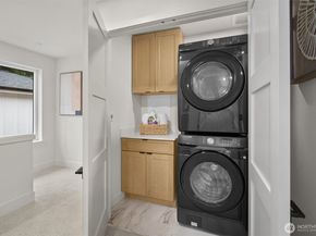 10829 104th Avenue NE, Kirkland WA 98033