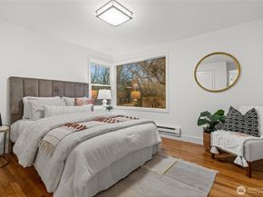 4849 25th Avenue SW, Seattle WA 98106