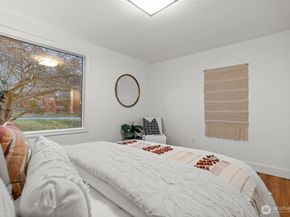 4849 25th Avenue SW, Seattle WA 98106