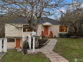 4849 25th Avenue SW, Seattle WA 98106