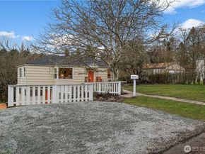 4849 25th Avenue SW, Seattle WA 98106