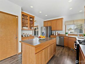 1496 Aberdeen Avenue NE, Renton WA 98056