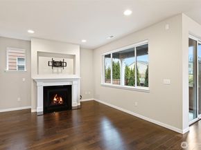 17913 38th Drive 20, Bothell WA 98012