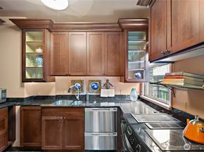 904 E Miller Street 3, Seattle WA 98102