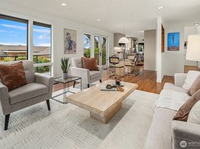 2426 NW 201st Place, Shoreline WA 98177