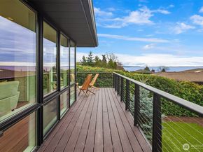 2426 NW 201st Place, Shoreline WA 98177