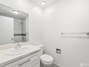 22911 23rd Place S, Des Moines WA 98198