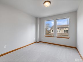 15405 35th Avenue W 34H, Lynnwood WA 98037