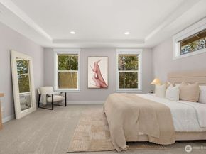 5541 Skyfall Place NW, Bremerton WA 98312