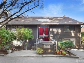 2618 4th Avenue N 504, Seattle WA 98109