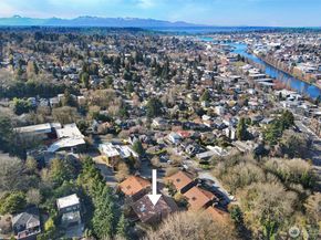 2618 4th Avenue N 504, Seattle WA 98109