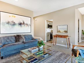 2618 4th Avenue N 504, Seattle WA 98109