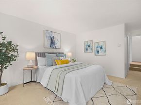 4202 Factoria Blvd SE D2, Bellevue WA 98006