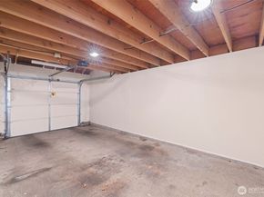4202 Factoria Blvd SE D2, Bellevue WA 98006