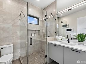 1028 163rd Avenue SE, Bellevue WA 98008