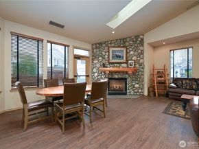 17761 134th Lane SE, Renton WA 98058