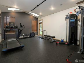 17761 134th Lane SE, Renton WA 98058