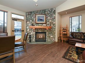 17761 134th Lane SE, Renton WA 98058