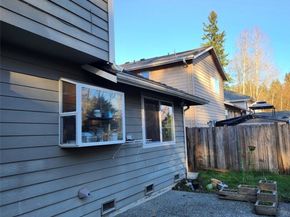 3930 205th Place SW, Lynnwood WA 98036