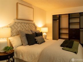 17529 Brook Boulevard, Bothell WA 98012