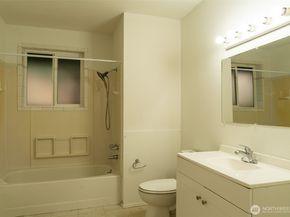 17529 Brook Boulevard, Bothell WA 98012