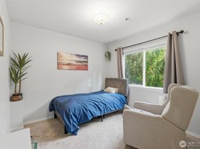 5705 200th Street SW D, Lynnwood WA 98036