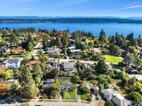 5606 59th Avenue NE, Seattle WA 98105