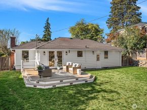 5606 59th Avenue NE, Seattle WA 98105