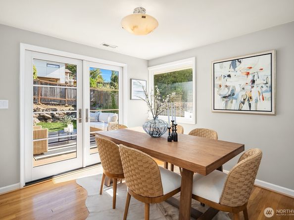 5606 59th Avenue NE, Seattle WA 98105