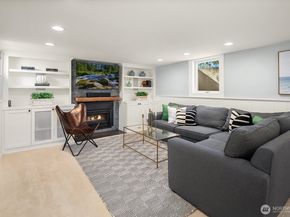 5606 59th Avenue NE, Seattle WA 98105