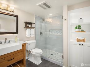 5606 59th Avenue NE, Seattle WA 98105